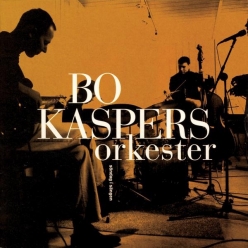 Bo Kaspers Orkester - Sondag i Sangen